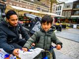 Dit is waarom de ‘ouderwetse’ markt ineens weer razend populair is (ook bij jonge mensen) 