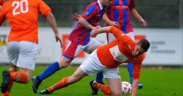 Overzicht | Moerse Boys moeizaam langs Irene'58, Victoria'03 verrast met bekerstunt bij Unitas'30 - 