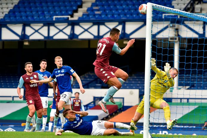 Anwar El Ghazi liet vorige week tegen Everton (1-1) een enorme kans op de 0-2 liggen.