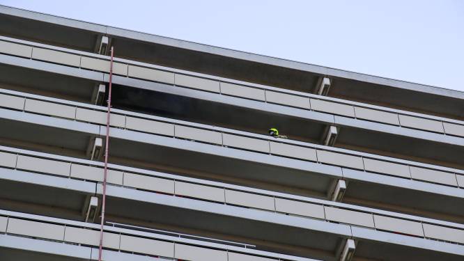 Politie onderzoekt brandstichting bij woningbrand Einsteinplaats Rotterdam