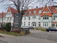 De schietpartij vond plaats in het psychiatrisch ziekenhuis Clinique Fond'Roy in de Jacques Pasturlaan in Ukkel.