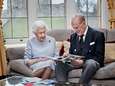 Queen Elizabeth en Philip krijgen op 73e trouwdag kleurrijke kaart van kleinkinderen