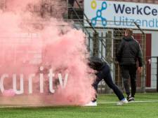 Hooligans leggen wedstrijd lam met vuurwerk én vechten met kinderen: wéér zorgen ‘uitsupporters’ voor onrust