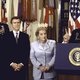 De eerste Madam Secretary hield zich staande in een mannenwereld toen dat nog zeldzaam was