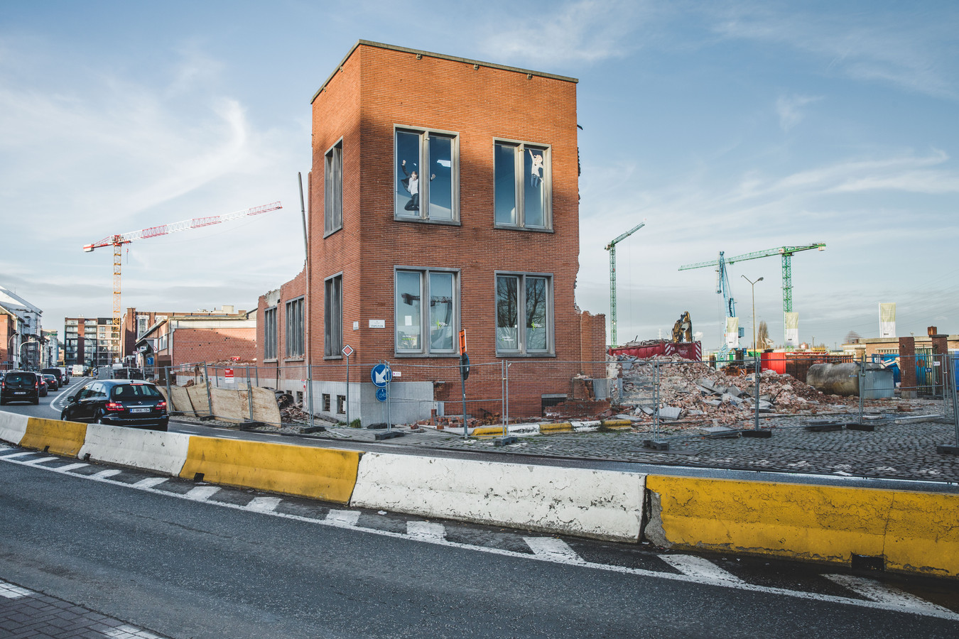 Man (27) die twee vriendinnen mishandelde aan Dok Noord krijgt 14