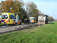 De Bremerbergweg (N708) tussen Biddinghuizen en de N306 is momenteel in beide richtingen afgesloten vanwege een ernstig verkeersongeval.