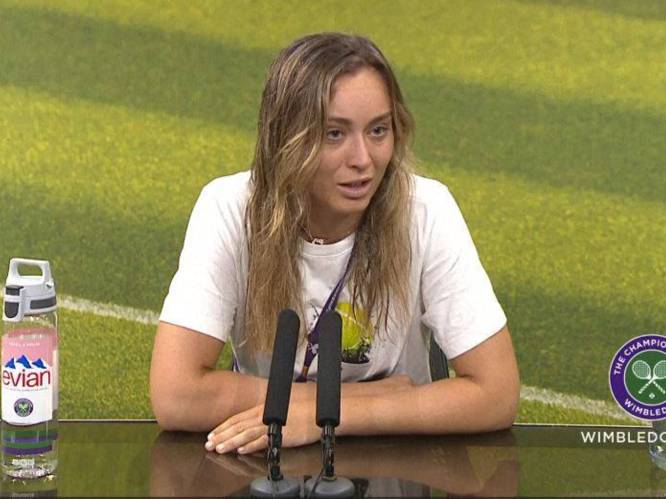 KIJK. Het vreemdste interview ooit op Wimbledon? Spaanse weet niet wat ze hoort wanneer ze felicitaties krijgt na... verlies