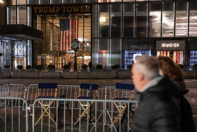 Afgelopen weekend plaatste de politie metalen hekken rond de Trump Tower in New York.