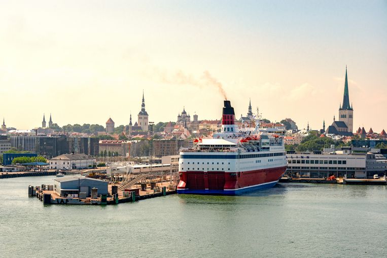 Momenteel vaart er twaalf keer per dag een veerboot tussen Tallinn en Helsinki. Die doet er tussen de drie en vier uur over.
 Beeld Hollandse Hoogte