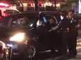 Hallucinante video: dolle bestuurder ramt bijna agenten in New York