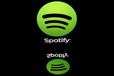 Muzikanten roepen Spotify om af te zien van “ingrijpende” spraakherkenningstechnologie
