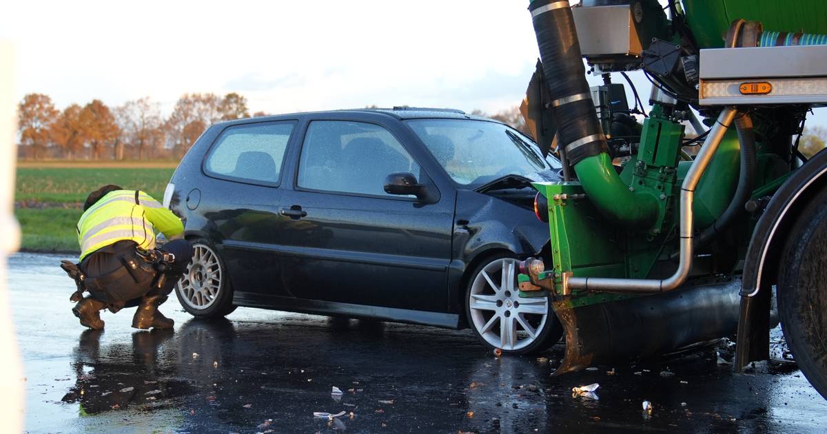 Automobilist gewond geraakt na kop-staartbotsing met tankwagen in Spier