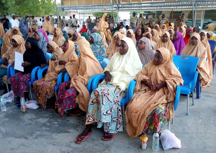 Meer dan honderd door Boko Haram ontvoerde, en later vrijgelaten, schoolmeisjes.