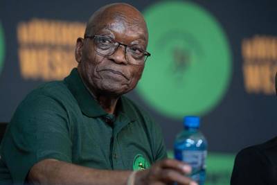 Ex-president Zuma gaat in beroep tegen zijn uitsluiting van verkiezingen in Zuid-Afrika