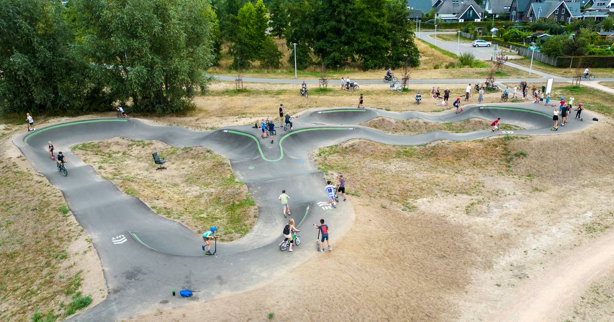 Gaat het nu al mis op gloednieuwe skatebaan in Apeldoorn? 'Mijn zoon gaat er niet meer zomaar heen' 