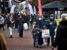 Winkels in Oost-Brabantse binnensteden weer open, meeste horeca in Helmond bleef dicht ondanks protest 