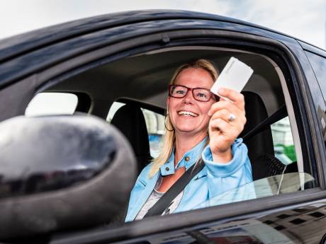 Alphense centrumondernemers worstelen nog met ‘gratis’ uitrijkaart