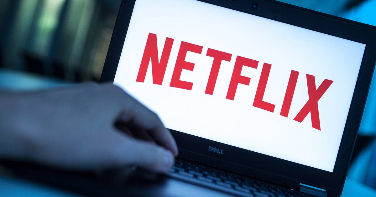 Netflix in actie tegen delen account, stuurt abonnees e-mail over meerprijs