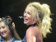 Ook zij vindt het hilarisch: dit roepen concertgangers nu overal naar Britney Spears