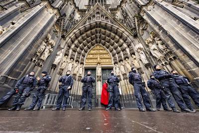 Un homme en garde à vue après des menaces d'attentat sur la cathédrale de Cologne