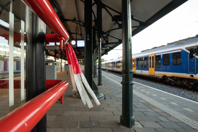 Gisteravond laat overleed een persoon in het station van Hilversum in Nederland.