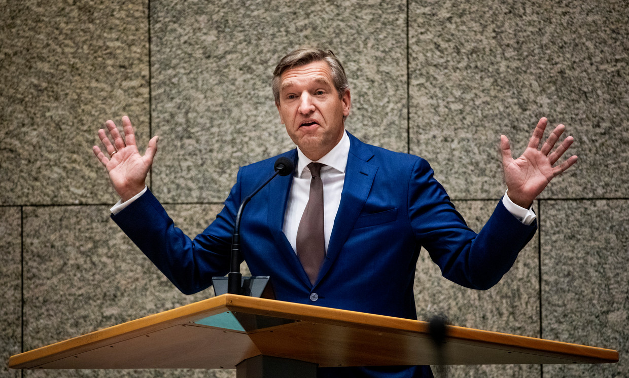 DEN HAAG - Sybrand Buma (CDA) tijdens het debat over de dividendbelasting. FREEK VAN DEN BERGH Beeld 