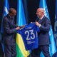 Herkozen Infantino: meer voetbal is goed, prijzengeld WK vrouwen en mannen gelijk