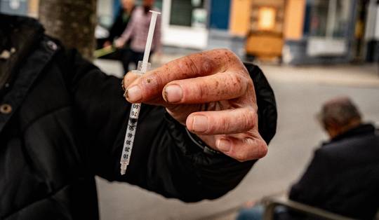 Daklozen over de nieuwe politieaanpak in Antwerpen-Noord: ‘Wij zijn uitschot. Kakkerlakken’