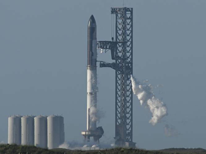 SpaceX onderneemt donderdag nieuwe poging om grootste raket ooit te lanceren