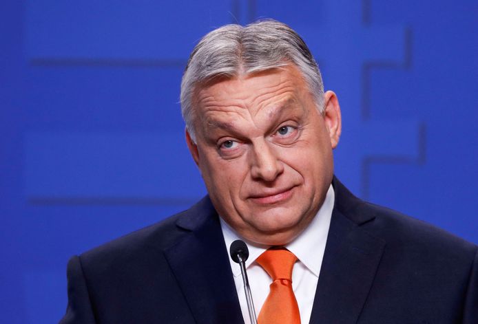 De sanctie is bedoeld om premier Viktor Orbán te dwingen afdoende maatregelen te treffen tegen de corruptie en fraude.