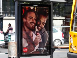 Hongaarse regering boos op Coca-Cola voor ‘provocerende’ pro-holebicampagne