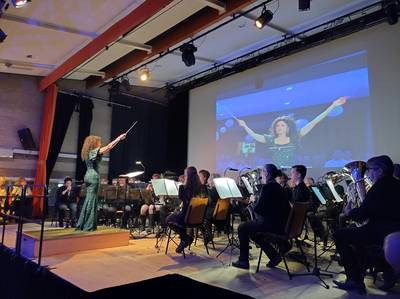 ‘Superspannend, maar wel heel leuk’: zes Ommelnaren stonden op de bok zonder noten te kunnen lezen