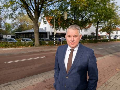 Minderjarige asielzoekers langer in hotel in Ommen, zoektocht naar volgende plek duurt voort