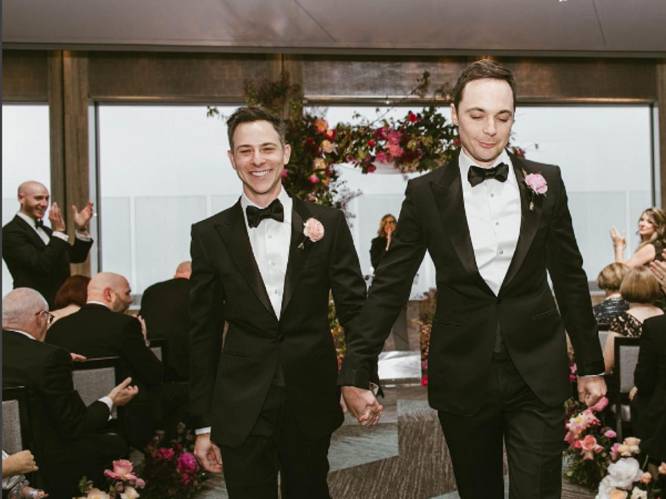 Cute: Sheldon uit 'The Big Bang Theory' stapt in het huwelijksbootje