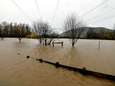 Duizenden Canadezen geëvacueerd vanwege zware regenval en modderstromen
