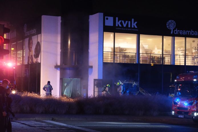 Brand bij Dreambaby, veel rook in Sint-Stevens-Woluwe - Zaventem