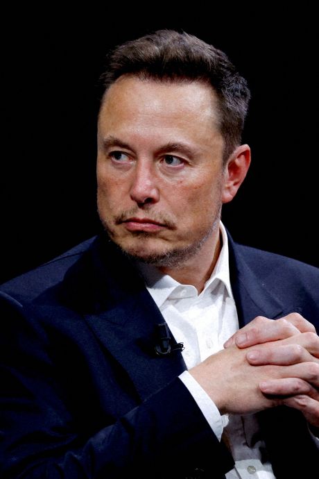 Elon Musk va mettre en libre accès le programme de son chatbot Grok