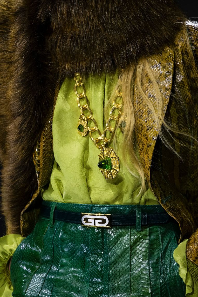 Kledingdetail bij de show van Gucci.  Beeld Getty Images