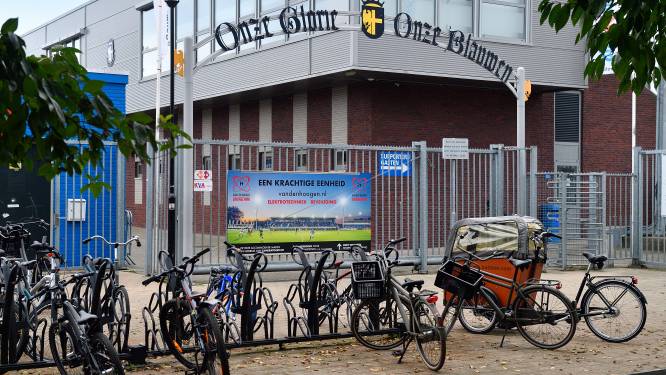‘Hooligans’ van Spakenburg deinzen nergens voor terug: ‘We komen niet voor het voetbal’