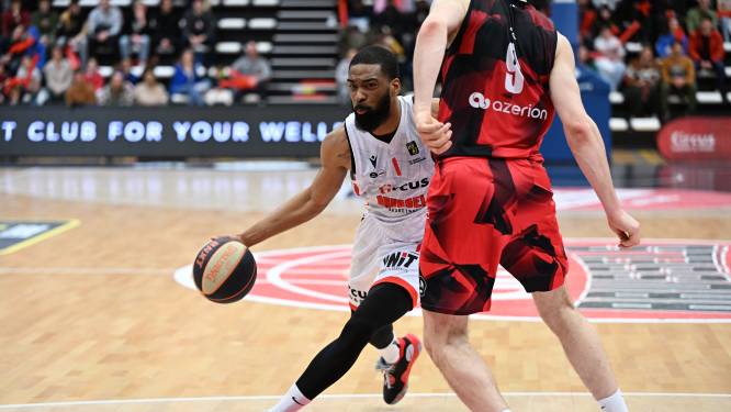 Brussels wint eerste match in Elite Silver tegen rode lantaarn Apollo Amsterdam 