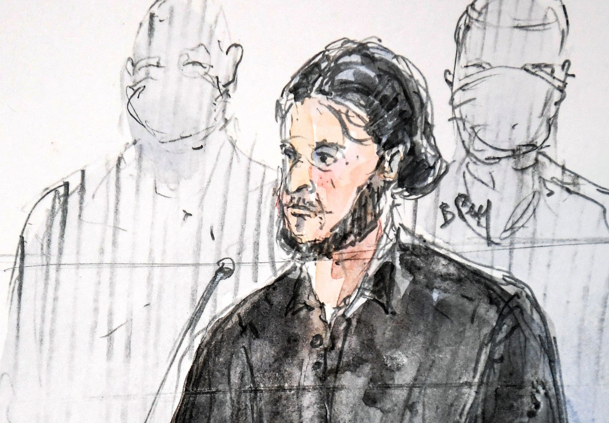 Een schets van hoofdverdachte Salah Abdeslam tijdens het assisenproces in Parijs vandaag. Beeld AFP