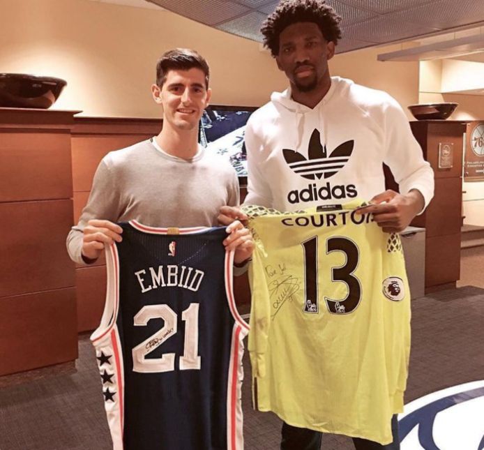 Thibaut Courtois poses with NBA star Joel Embiid in 2016