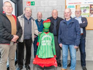 Tentoonstelling zet 100 jaar voetbal in Poederlee in de kijker