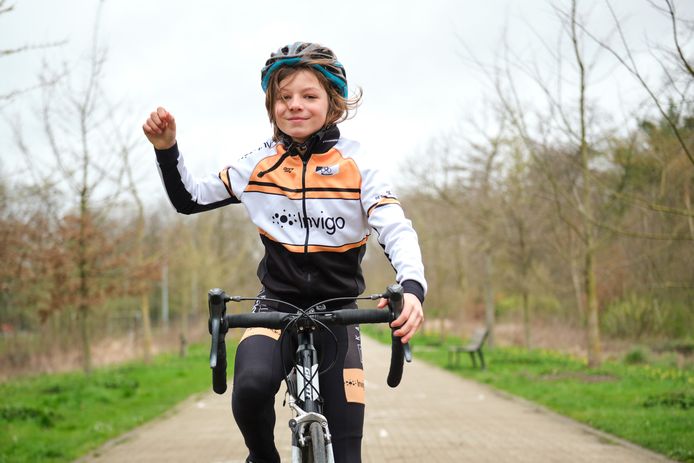 Willem Vanseveren (10) uit Mechelen is de jongste deelnemer aan de Ronde voor wielertoeristen.