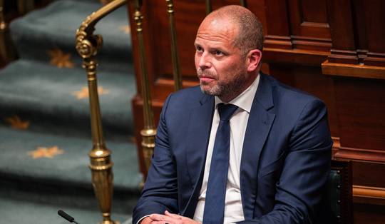 Tegenvaller voor Theo Francken: auditdienst wil opnieuw geen onderzoek uitvoeren naar antidronewapens