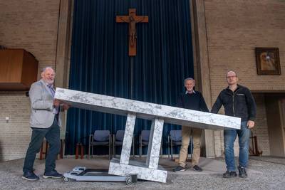 Kerk in beweging wordt voor De Rips letterlijk waar met verplaatsbaar altaar