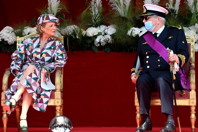 La princesse Delphine en compagnie du prince Laurent.