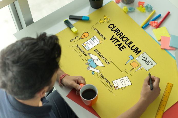 Deelnemers krijgen onder meer tips voor het maken van een cv.