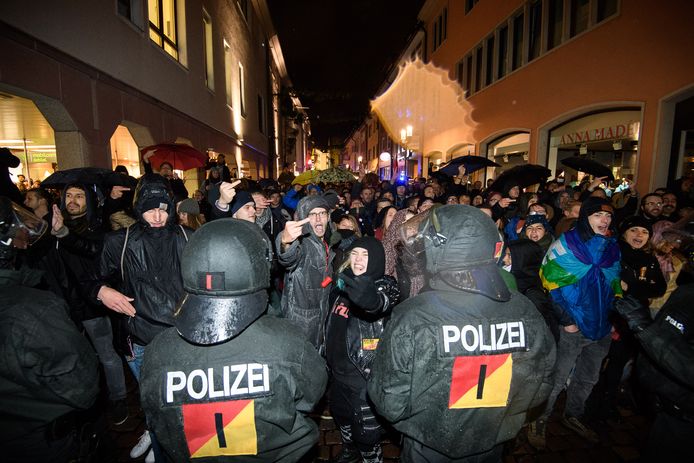 Ook in Plauen leidt de AfD-betoging tot tegenbetogers (foto).