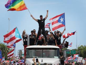 Opnieuw enorme protesten tegen Puerto Ricaanse gouverneur, ook ster Ricky Martin schreeuwt weer mee